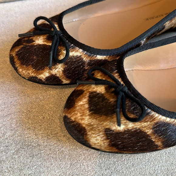 Banana Republic leopard print black and brown flats women size 6 - Picture 6 of 7